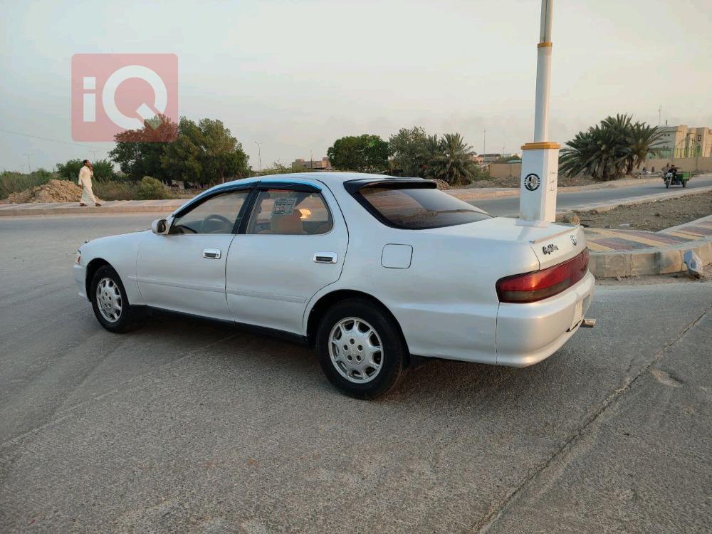 تويوتا كريستا